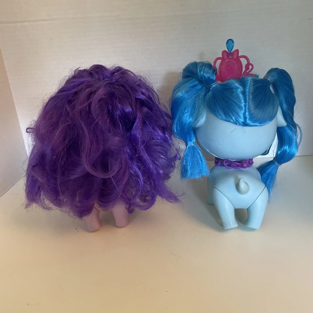 2 Palace Pets Dogs Vinyl Figures 2015 Jakks Pacific Disney Toys 7